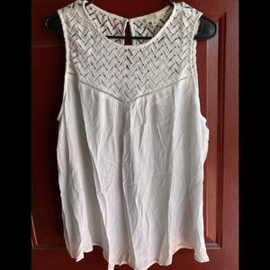 Sleeveless tank